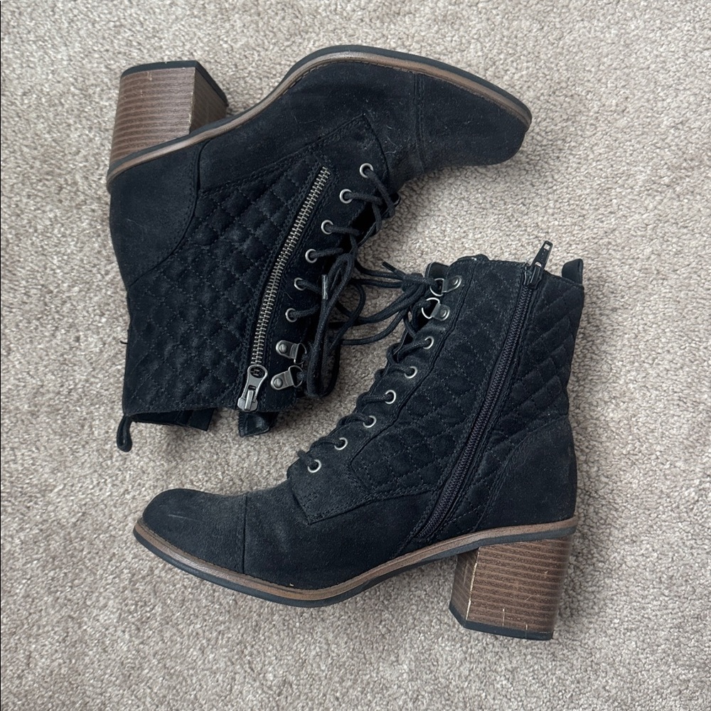 White Mountain Black Ankle Boots